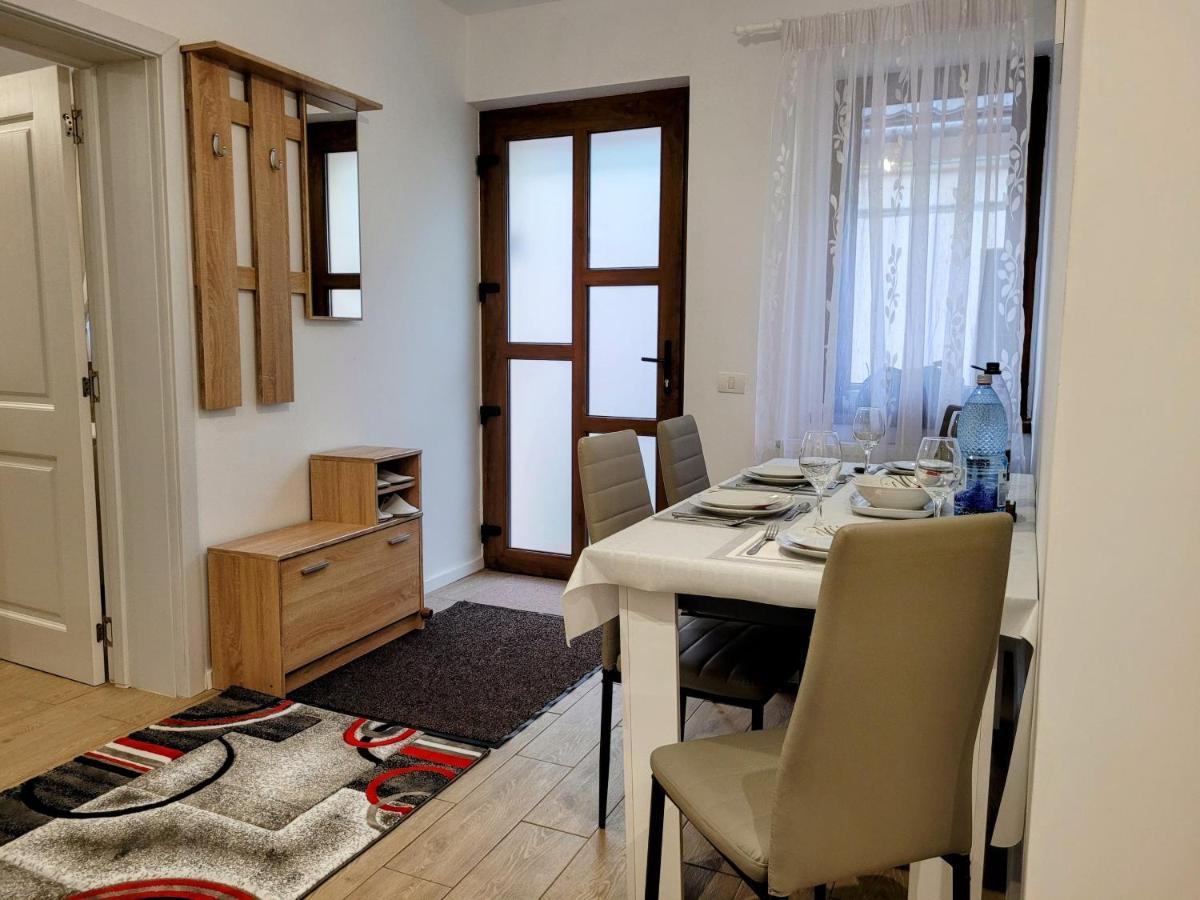 Casa Feli Appartement Braşov Buitenkant foto